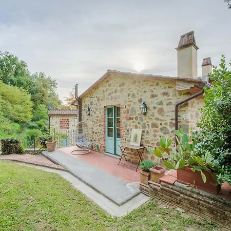 With Shared Pool In San Rocco * Lamporecchio