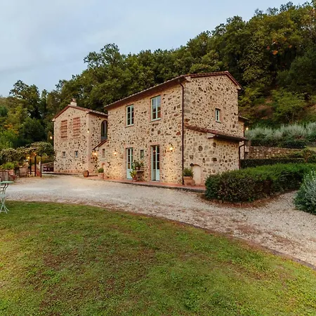 With Shared Pool In San Rocco Lamporecchio