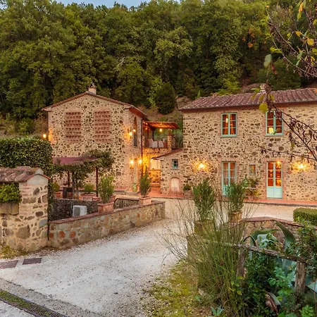 With Shared Pool In San Rocco * Lamporecchio