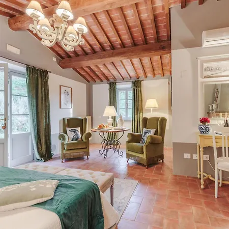 With Shared Pool In San Rocco * Lamporecchio
